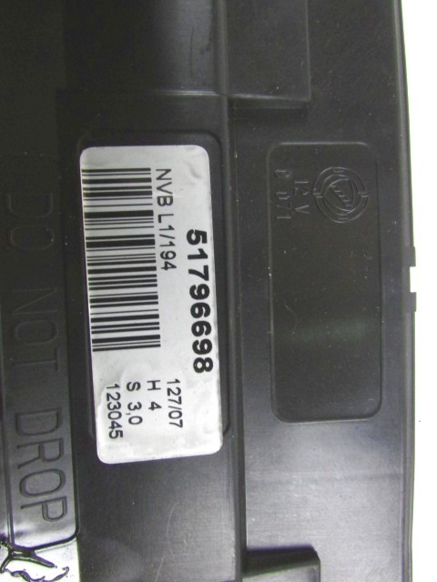 CONTROL CENTRAL LOCKING OEM N. 51796698 ORIGINAL PART ESED FIAT CROMA (11-2007 - 2010) DIESEL 19  YEAR OF CONSTRUCTION 2007