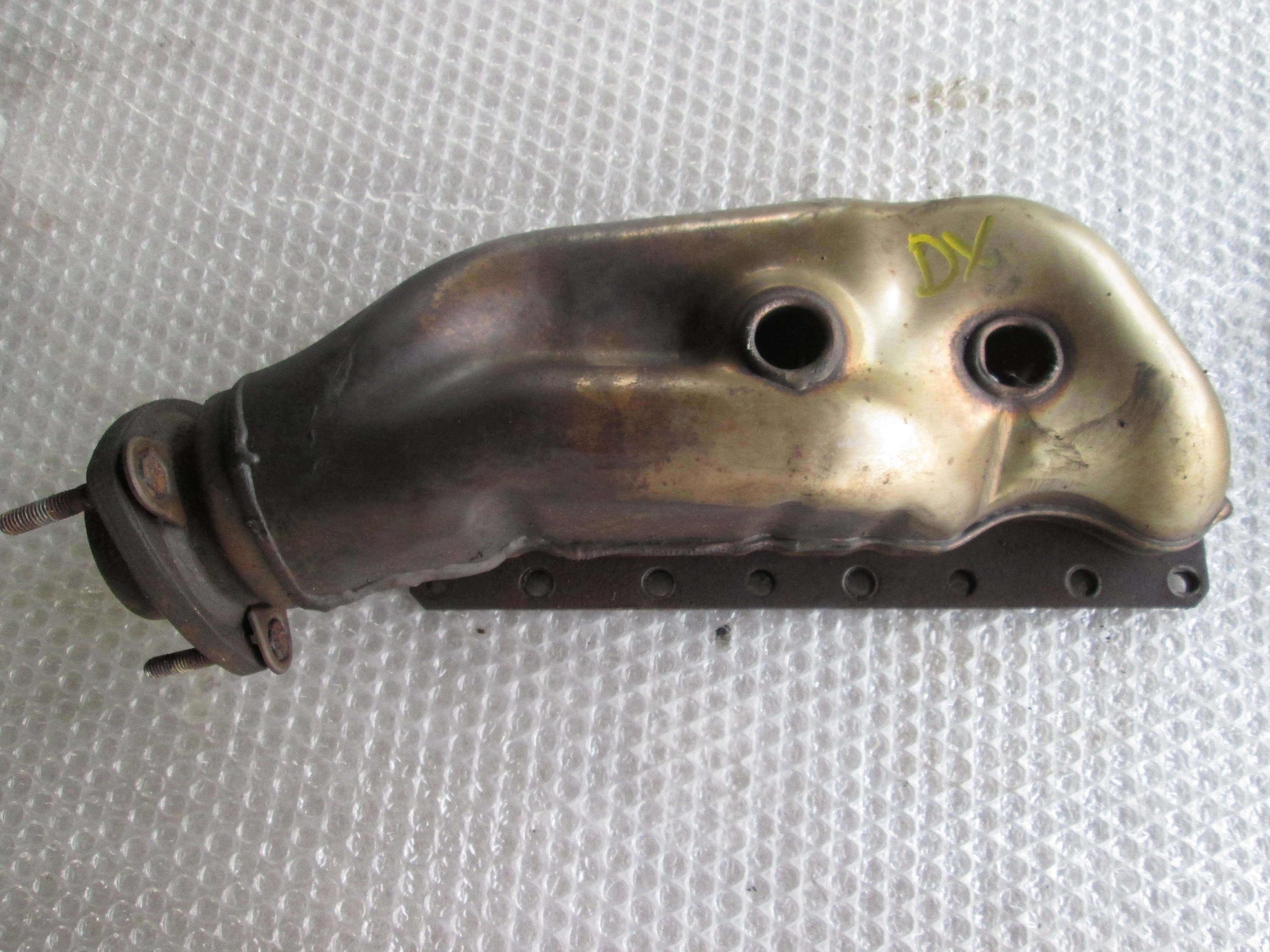 EXHAUST MANIFOLD OEM N. 077253034F ORIGINAL PART ESED AUDI A8 D2/4D (1994 - 2002) BENZINA 42  YEAR OF CONSTRUCTION 1996