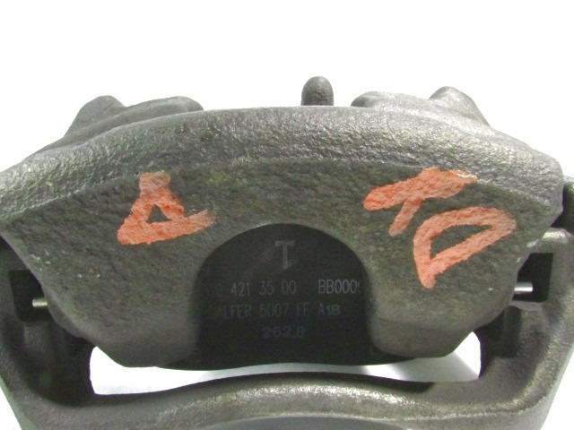 BRAKE CALIPER FRONT RIGHT OEM N. A0004213981 ORIGINAL PART ESED MERCEDES GLA W156 (DAL 2013)DIESEL 22  YEAR OF CONSTRUCTION 2015