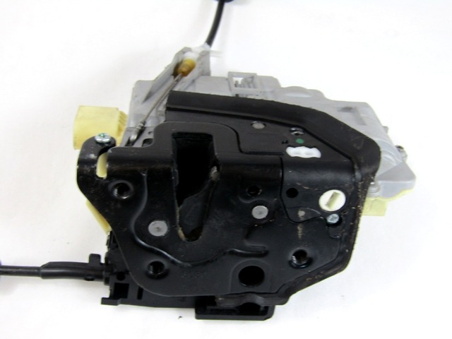 CENTRAL LOCKING OF THE RIGHT FRONT DOOR OEM N. 3C1837016A ORIGINAL PART ESED VOLKSWAGEN TIGUAN (2007 - 2011)DIESEL 20  YEAR OF CONSTRUCTION 2008