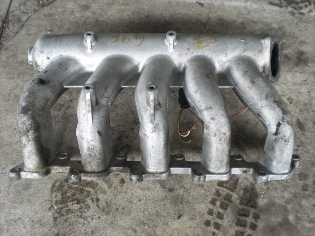 INTAKE MANIFOLD OEM N.  ORIGINAL PART ESED LAND ROVER DISCOVERY 2 (1999-2004)DIESEL 25  YEAR OF CONSTRUCTION 2002