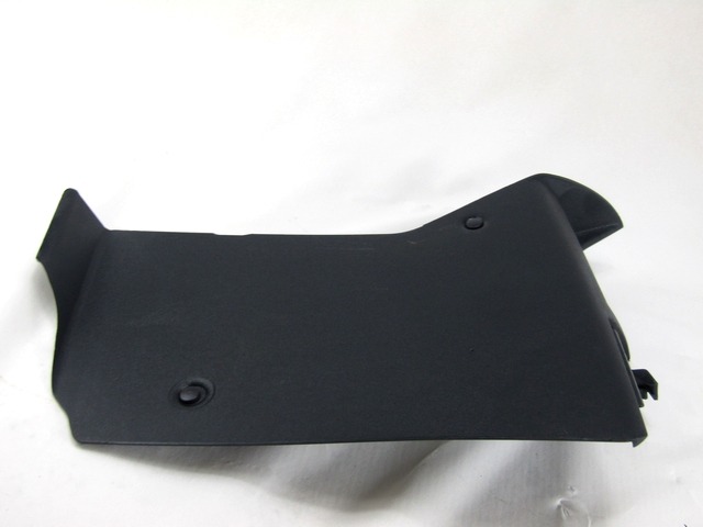 MOUNTING PARTS, CENTRE CONSOLE OEM N. 8011A289 ORIGINAL PART ESED MITSUBISHI COLT (2005 - 2009) BENZINA 11  YEAR OF CONSTRUCTION 2007