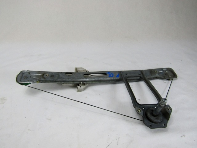 MANUAL REAR WINDOW LIFT SYSTEM OEM N. 9900 MECCANISMO ALZACRISTALLO PORTA POSTERIORE MAN ORIGINAL PART ESED FORD FOCUS BER/SW (1998-2001)DIESEL 18  YEAR OF CONSTRUCTION 1999