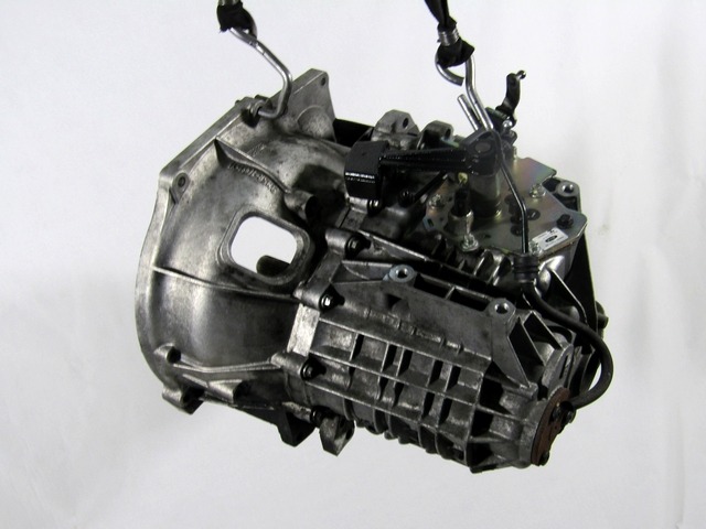 MANUAL TRANSMISSION OEM N. 18519 CAMBIO MECCANICO ORIGINAL PART ESED FORD FOCUS BER/SW (2008 - 2011) DIESEL 16  YEAR OF CONSTRUCTION 2008