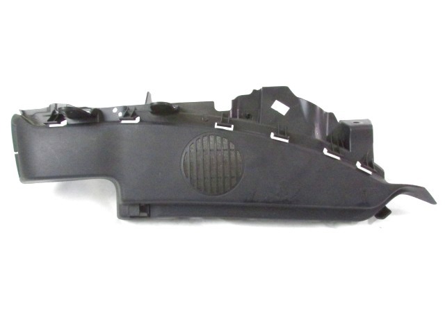 TRUNK TRIM OEM N. 51467119502 SPARE PART USED CAR BMW SERIE 1 BER/COUPE/CABRIO E81/E82/E87/E88 LCI RESTYLING (2007 - 2013)  DISPLACEMENT DIESEL 2 YEAR OF CONSTRUCTION 2010