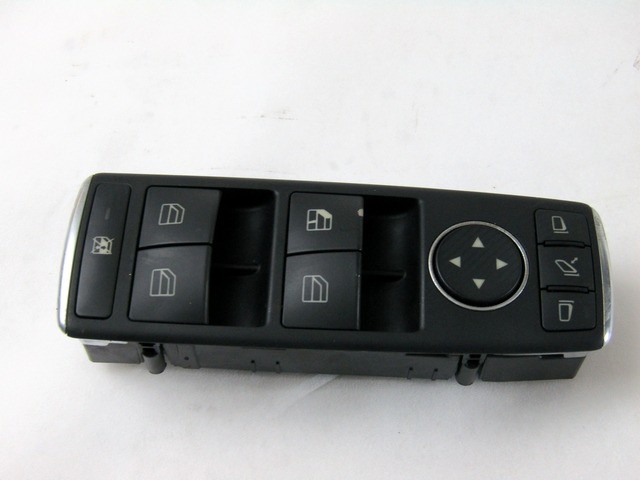 PUSH-BUTTON PANEL FRONT LEFT OEM N. A2049055402 ORIGINAL PART ESED MERCEDES CLASSE C W204 RESTYLING BER/SW (2011 - 10/2014)DIESEL 22  YEAR OF CONSTRUCTION 2013