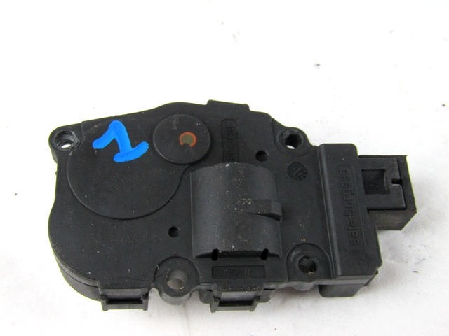 SET SMALL PARTS F AIR COND.ADJUST.LEVER OEM N. K9749005 ORIGINAL PART ESED MERCEDES CLASSE C W204 RESTYLING BER/SW (2011 - 10/2014)DIESEL 22  YEAR OF CONSTRUCTION 2011
