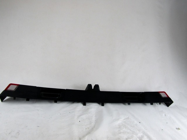 INNER LINING / TAILGATE LINING OEM N. A2047400772 ORIGINAL PART ESED MERCEDES CLASSE C W204 RESTYLING BER/SW (2011 - 10/2014)DIESEL 22  YEAR OF CONSTRUCTION 2011