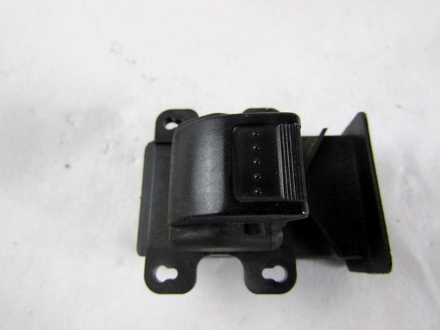 PUSH-BUTTON PANEL FRONT RIGHT OEM N. 35760S6A003ZC ORIGINAL PART ESED HONDA JAZZ MK2 (2002 - 2008) GD1 GD5 GD GE3 GE2 GE GP GG GD6 GD8 BENZINA 12  YEAR OF CONSTRUCTION 2006