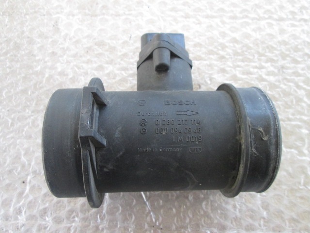 MASS AIR FLOW SENSOR / HOT-FILM AIR MASS METER OEM N. 2802171114 SPARE PART USED CAR MERCEDES CLASSE E W210 BER/SW (1995 - 1999) DISPLACEMENT 20 BENZINA YEAR OF CONSTRUCTION 1996
