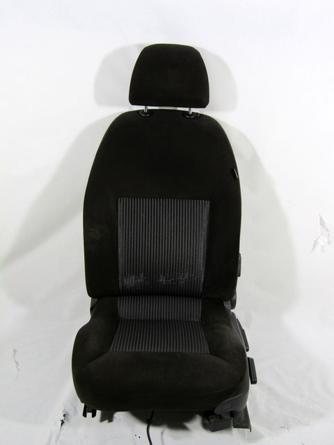 SEAT FRONT DRIVER SIDE LEFT . OEM N. 18904 SEDILE ANTERIORE SINISTRO TESSUTO ORIGINAL PART ESED FIAT CROMA (11-2007 - 2010) DIESEL 19  YEAR OF CONSTRUCTION 2009
