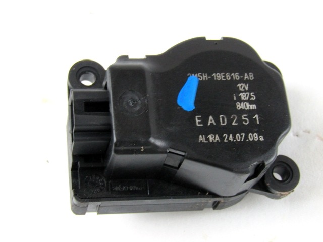 SET SMALL PARTS F AIR COND.ADJUST.LEVER OEM N. 3M5H-19E616-AB ORIGINAL PART ESED FORD FOCUS BER/SW (2008 - 2011) DIESEL 16  YEAR OF CONSTRUCTION 2010
