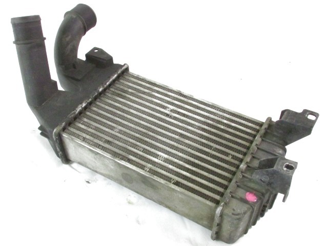 CHARGE-AIR COOLING OEM N. 13213402 ORIGINAL PART ESED OPEL ASTRA H L48,L08,L35,L67 5P/3P/SW (2004 - 2007) DIESEL 17  YEAR OF CONSTRUCTION 2007