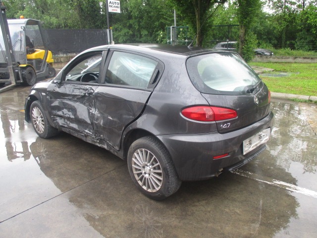 OEM N.  SPARE PART USED CAR ALFA ROMEO 147 937 RESTYLING (2005 - 2010)  DISPLACEMENT BENZINA 1,6 YEAR OF CONSTRUCTION 2006
