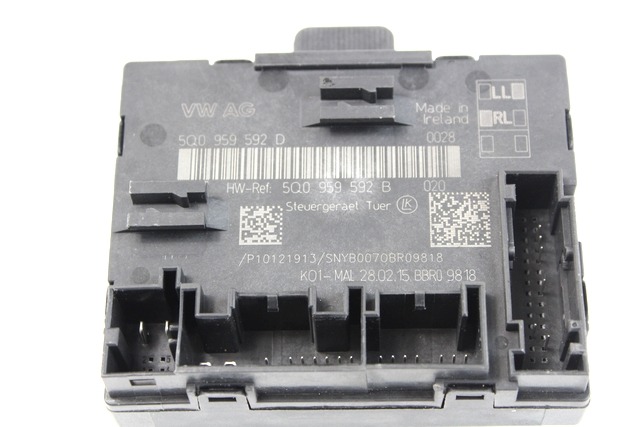 CONTROL OF THE FRONT DOOR OEM N. 5Q0959592D ORIGINAL PART ESED AUDI A3 8V 8V1 8VK 8VS 8VM 8V7 8VE 3P/5P/CABRIO (DAL 2012)DIESEL 16  YEAR OF CONSTRUCTION 2015