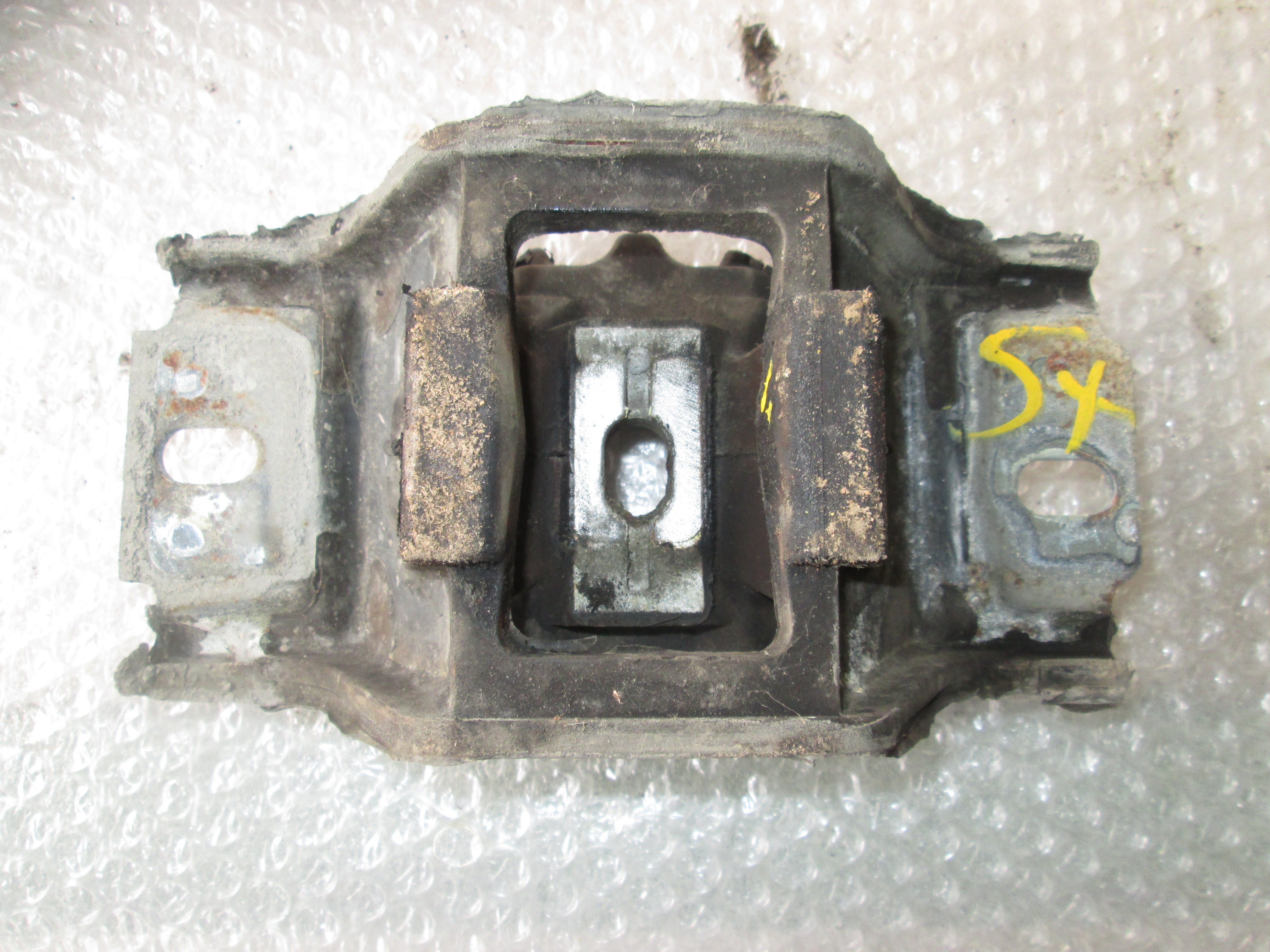 ENGINE SUPPORT OEM N.  ORIGINAL PART ESED FORD FIESTA JH JD MK5 R (01/2006 - 2008) DIESEL 14  YEAR OF CONSTRUCTION 2006