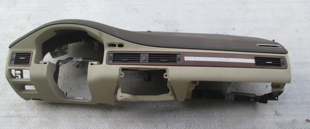 DASHBOARD OEM N. 9123405 SPARE PART USED CAR VOLVO V70 (dal 2008 IN POI) DISPLACEMENT 24 DIESEL YEAR OF CONSTRUCTION 2008