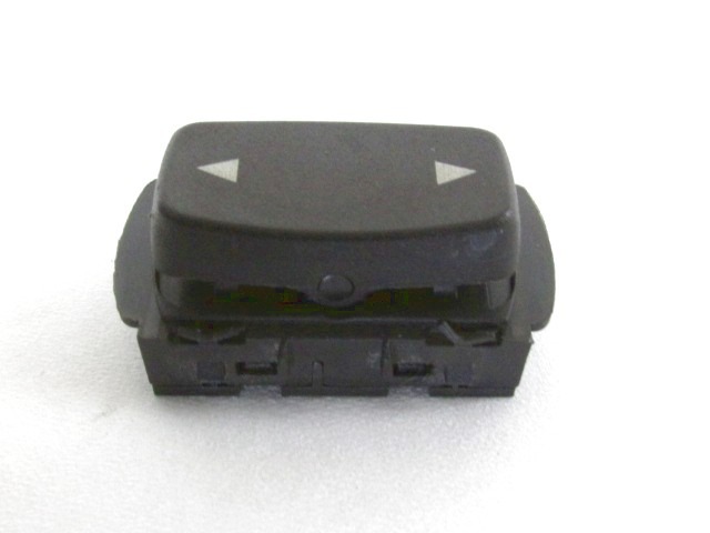 SEAT ADJUSTMENT SWITCH, FRONT OEM N. 9205903 ORIGINAL PART ESED BMW SERIE 3 BER/SW/COUPE/CABRIO E90/E91/E92/E93 LCI RESTYLING (09/2008 - 2012) DIESEL 20  YEAR OF CONSTRUCTION 2010