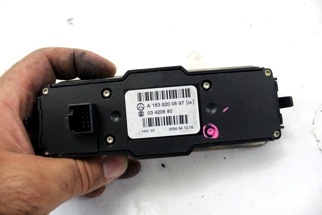 AIR CONDITIONING CONTROL UNIT / AUTOMATIC CLIMATE CONTROL OEM N. A1638200697 ORIGINAL PART ESED MERCEDES CLASSE ML W163 (1997 - 2006) DIESEL 27  YEAR OF CONSTRUCTION 2004