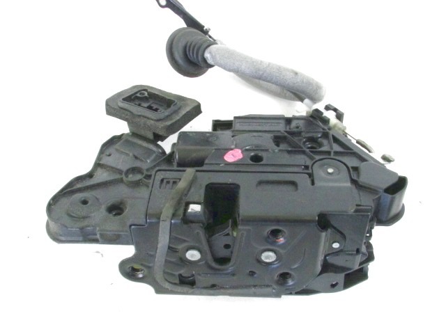 CENTRAL LOCKING OF THE FRONT LEFT DOOR OEM N. 5K1837015E ORIGINAL PART ESED VOLKSWAGEN POLO (06/2009 - 02/2014) BENZINA 12  YEAR OF CONSTRUCTION 2014