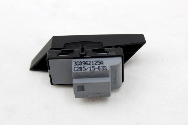 VARIOUS SWITCHES OEM N. 3G0962125A ORIGINAL PART ESED VOLKSWAGEN PASSAT BER/SW (DAL 2015)DIESEL 20  YEAR OF CONSTRUCTION 2015