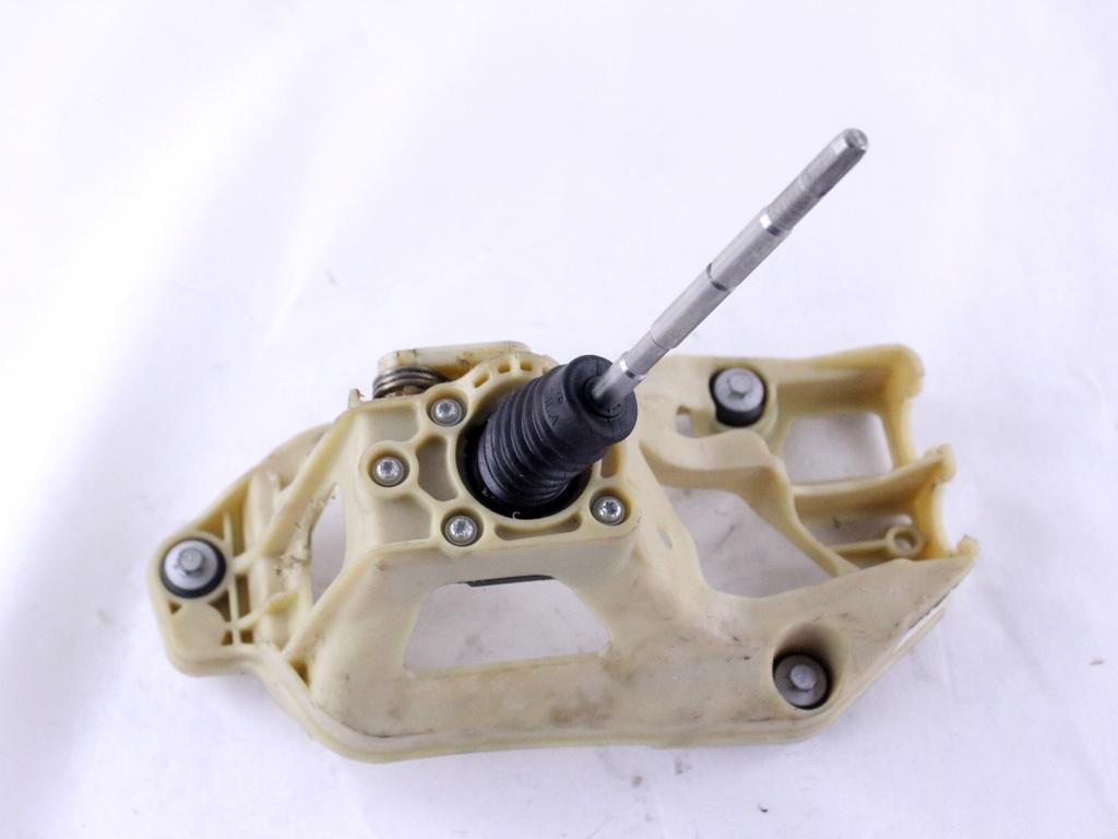 MANUAL GEAR LEVER MECHANISM OEM N. A1693600309 ORIGINAL PART ESED MERCEDES CLASSE A W169 5P C169 3P RESTYLING (05/2008 - 2012) BENZINA 15  YEAR OF CONSTRUCTION 2008