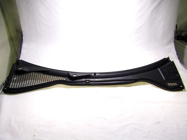 COVER, WINDSCREEN PANEL OEM N. 52025006 ORIGINAL PART ESED FIAT TIPO (DAL 2015)DIESEL 16  YEAR OF CONSTRUCTION 2017