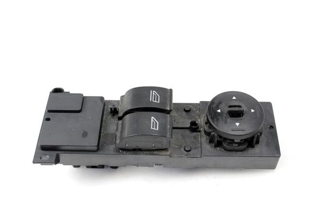 PUSH-BUTTON PANEL FRONT LEFT OEM N. 3M5T-14529-CF ORIGINAL PART ESED FORD FOCUS BER/SW (2005 - 2008) DIESEL 16  YEAR OF CONSTRUCTION 2007