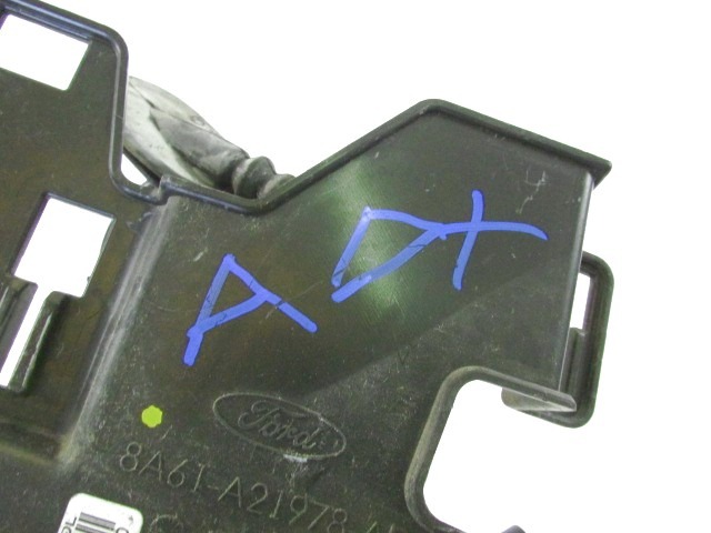 CENTRAL LOCKING OF THE RIGHT FRONT DOOR OEM N. 8A6A-A21812-BF ORIGINAL PART ESED FORD FIESTA (09/2008 - 11/2012) DIESEL 16  YEAR OF CONSTRUCTION 2010