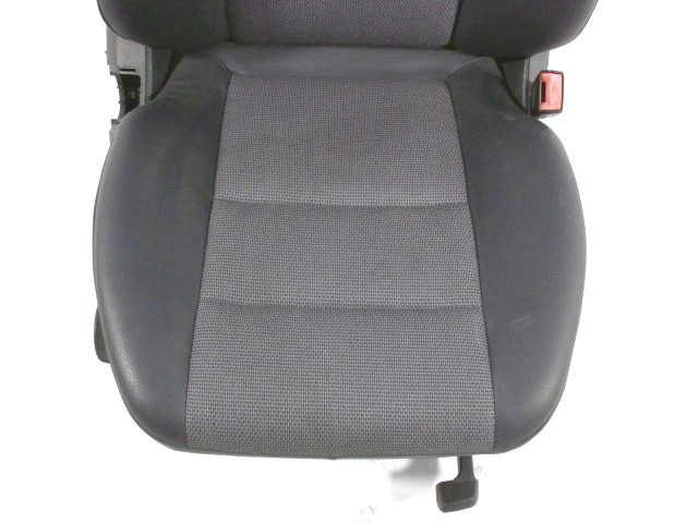 FRONT RIGHT PASSENGER LEATHER SEAT OEM N. A2049104036 ORIGINAL PART ESED MERCEDES CLASSE C W204 BER/SW (2007 - 2011) DIESEL 22  YEAR OF CONSTRUCTION 2008