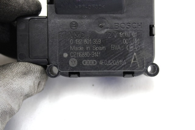SET SMALL PARTS F AIR COND.ADJUST.LEVER OEM N. 4F0820511A ORIGINAL PART ESED AUDI A6 C6 4F2 4FH 4F5 BER/SW/ALLROAD (07/2004 - 10/2008) DIESEL 27  YEAR OF CONSTRUCTION 2008