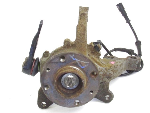 CARRIER, RIGHT FRONT / WHEEL HUB WITH BEARING, FRONT OEM N. 8200208335 ORIGINAL PART ESED RENAULT MEGANE SCENIC (1996 - 1999) DIESEL 19  YEAR OF CONSTRUCTION 1999