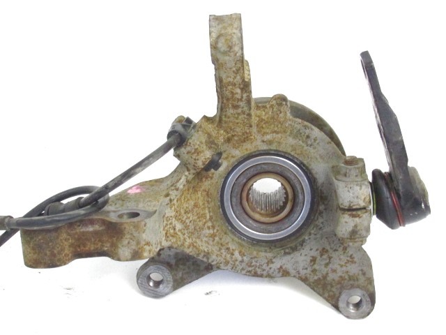 CARRIER, RIGHT FRONT / WHEEL HUB WITH BEARING, FRONT OEM N. 8200208335 ORIGINAL PART ESED RENAULT MEGANE SCENIC (1996 - 1999) DIESEL 19  YEAR OF CONSTRUCTION 1999
