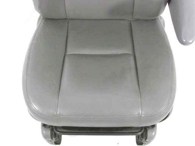 FRONT RIGHT PASSENGER LEATHER SEAT OEM N. 0WD281D5AA ORIGINAL PART ESED CHRYSLER VOYAGER/GRAN VOYAGER RG RS MK4 (2001 - 2007) DIESEL 28  YEAR OF CONSTRUCTION 2006
