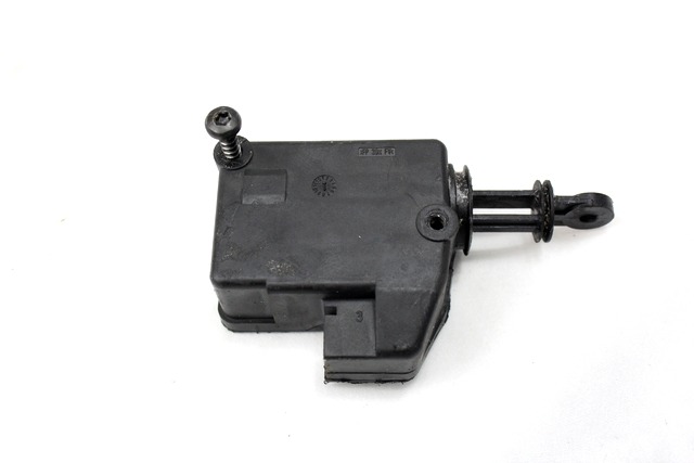 TRUNK LID LOCK OEM N. 7905584000 ORIGINAL PART ESED FIAT SCUDO (1995 - 2004) DIESEL 20  YEAR OF CONSTRUCTION 2002