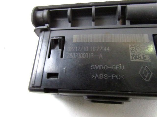 USB / AUX PORT OEM N. 280230001R ORIGINAL PART ESED RENAULT CLIO (05/2009 - 2013) DIESEL 15  YEAR OF CONSTRUCTION 2011