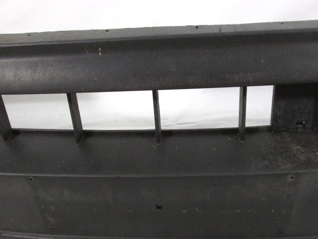 FRONT BUMPER WITH ACCESSORIES OEM N. 867807217D ORIGINAL PART ESED VOLKSWAGEN POLO (1982 - 1994)BENZINA 10  YEAR OF CONSTRUCTION 1990