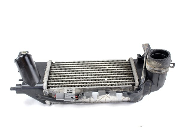 CHARGE-AIR COOLING OEM N. RF4P13565A ORIGINAL PART ESED MAZDA PREMACY (1999 - 2005)DIESEL 20  YEAR OF CONSTRUCTION 2003
