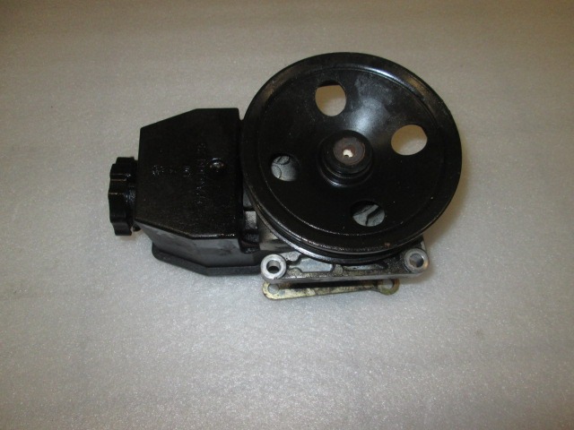 POWER STEERING PUMP OEM N. 34664601 ORIGINAL PART ESED MERCEDES CLASSE CLK W208 C208 A208 COUPE/CABRIO (1997-2003) BENZINA 23  YEAR OF CONSTRUCTION 2000