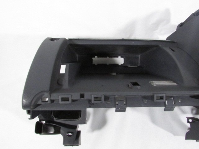 DASHBOARD OEM N. 8200273077 ORIGINAL PART ESED RENAULT CLIO MK2 RESTYLING / CLIO STORIA (05/2001 - 2012) DIESEL 15  YEAR OF CONSTRUCTION 2003