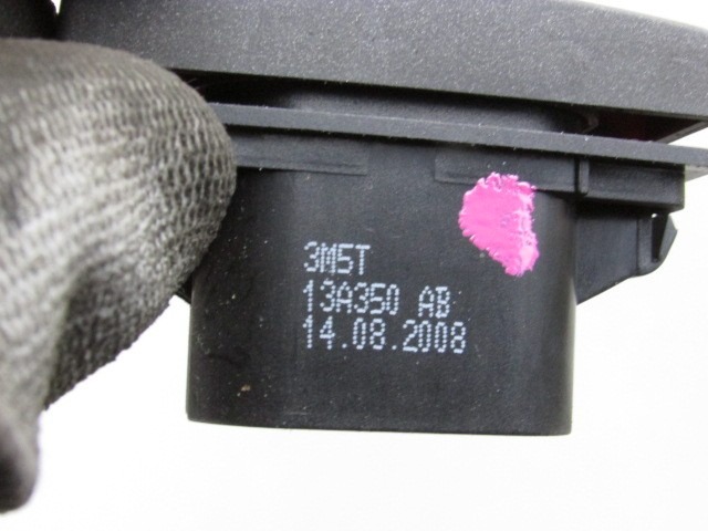 SWITCH HAZARD WARNING/CENTRAL LCKNG SYST OEM N. 3M5T-13A350-AB ORIGINAL PART ESED FORD CMAX MK1 RESTYLING (04/2007 - 2010) DIESEL 16  YEAR OF CONSTRUCTION 2009