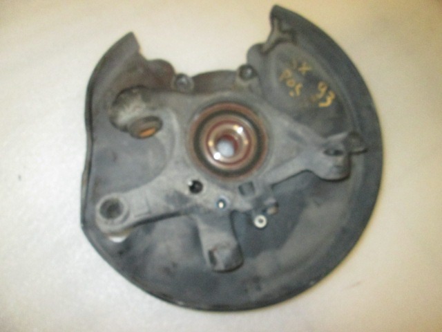 WHEEL CARRIER, REAR LEFT / DRIVE FLANGE HUB OEM N. 2033570108 ORIGINAL PART ESED MERCEDES CLASSE CLK W208 C208 A208 COUPE/CABRIO (1997-2003) BENZINA 23  YEAR OF CONSTRUCTION 2000