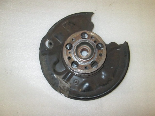 WHEEL CARRIER, REAR RIGHT / DRIVE FLANGE HUB  OEM N. 2033570108 ORIGINAL PART ESED MERCEDES CLASSE CLK W208 C208 A208 COUPE/CABRIO (1997-2003) BENZINA 23  YEAR OF CONSTRUCTION 2000