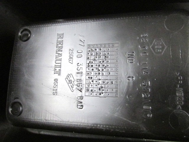 TUNNEL OBJECT HOLDER WITHOUT ARMREST OEM N. 7700351867 ORIGINAL PART ESED NISSAN INTERSTAR (2002 - 2016)DIESEL 25  YEAR OF CONSTRUCTION 2002