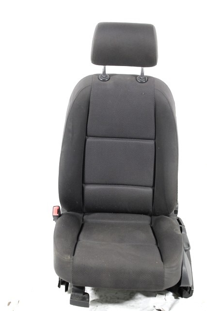 SEAT FRONT DRIVER SIDE LEFT . OEM N. 15511 SEDILE ANTERIORE SINISTRO TESSUTO ORIGINAL PART ESED AUDI A4 8E2 8E5 B6 BER/SW (2001 - 2005) DIESEL 19  YEAR OF CONSTRUCTION 2003