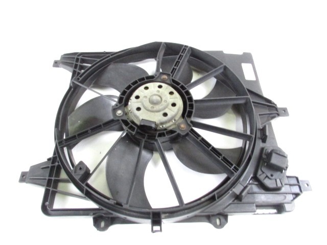 RADIATOR COOLING FAN ELECTRIC / ENGINE COOLING FAN CLUTCH . OEM N. 7700428659 ORIGINAL PART ESED RENAULT CLIO MK2 RESTYLING / CLIO STORIA (05/2001 - 2012) BENZINA 12  YEAR OF CONSTRUCTION 2005