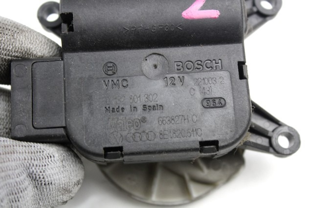 SET SMALL PARTS F AIR COND.ADJUST.LEVER OEM N. 8E1820511C ORIGINAL PART ESED AUDI A4 8E2 8E5 B6 BER/SW (2001 - 2005) DIESEL 19  YEAR OF CONSTRUCTION 2003