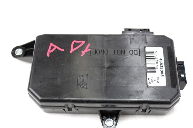 CONTROL OF THE FRONT DOOR OEM N. 46828005 ORIGINAL PART ESED FIAT CROMA (2005 - 10/2007)  DIESEL 24  YEAR OF CONSTRUCTION 2005