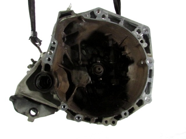 MANUAL TRANSMISSION OEM N. 18586 CAMBIO MECCANICO ORIGINAL PART ESED PEUGEOT 107  (2005 - 2014) BENZINA 10  YEAR OF CONSTRUCTION 2013