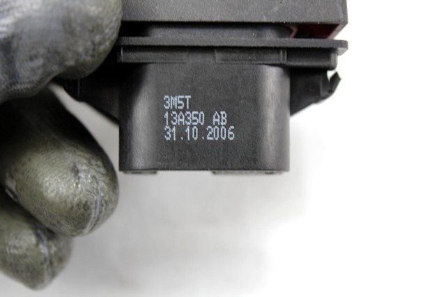 SWITCH HAZARD WARNING/CENTRAL LCKNG SYST OEM N. 3M5T-13A350-AB ORIGINAL PART ESED FORD CMAX MK1 (10/2003 - 03/2007) DIESEL 16  YEAR OF CONSTRUCTION 2007